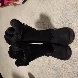 NWT! Airwalk black boots kids size 10 1/2